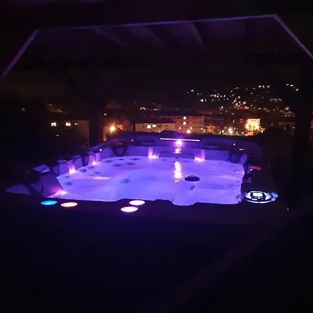 Chalet Le Joli Bois 12 Personnes Spa Sauna Billard Petanque Gérardmer