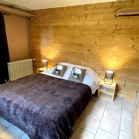 Holiday home Le Joli Bois 12 Personnes 5ch Billard Petanque Gerardmer