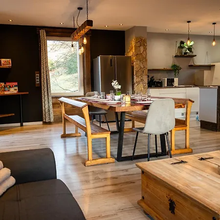 Le Joli Bois Ferienhaus